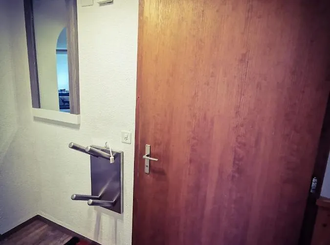 Haus Crestas Appartement *